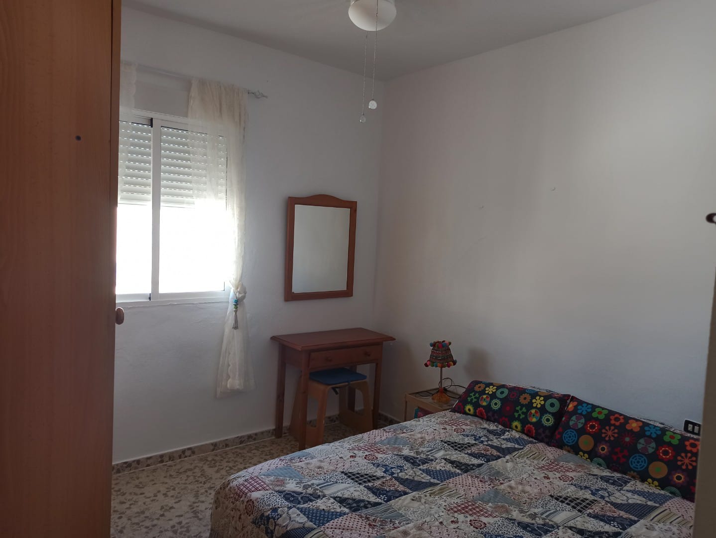 PISO EN ROTA 150 M DE LA PLAYA, DE SEPTIEMBRE A JUNIO