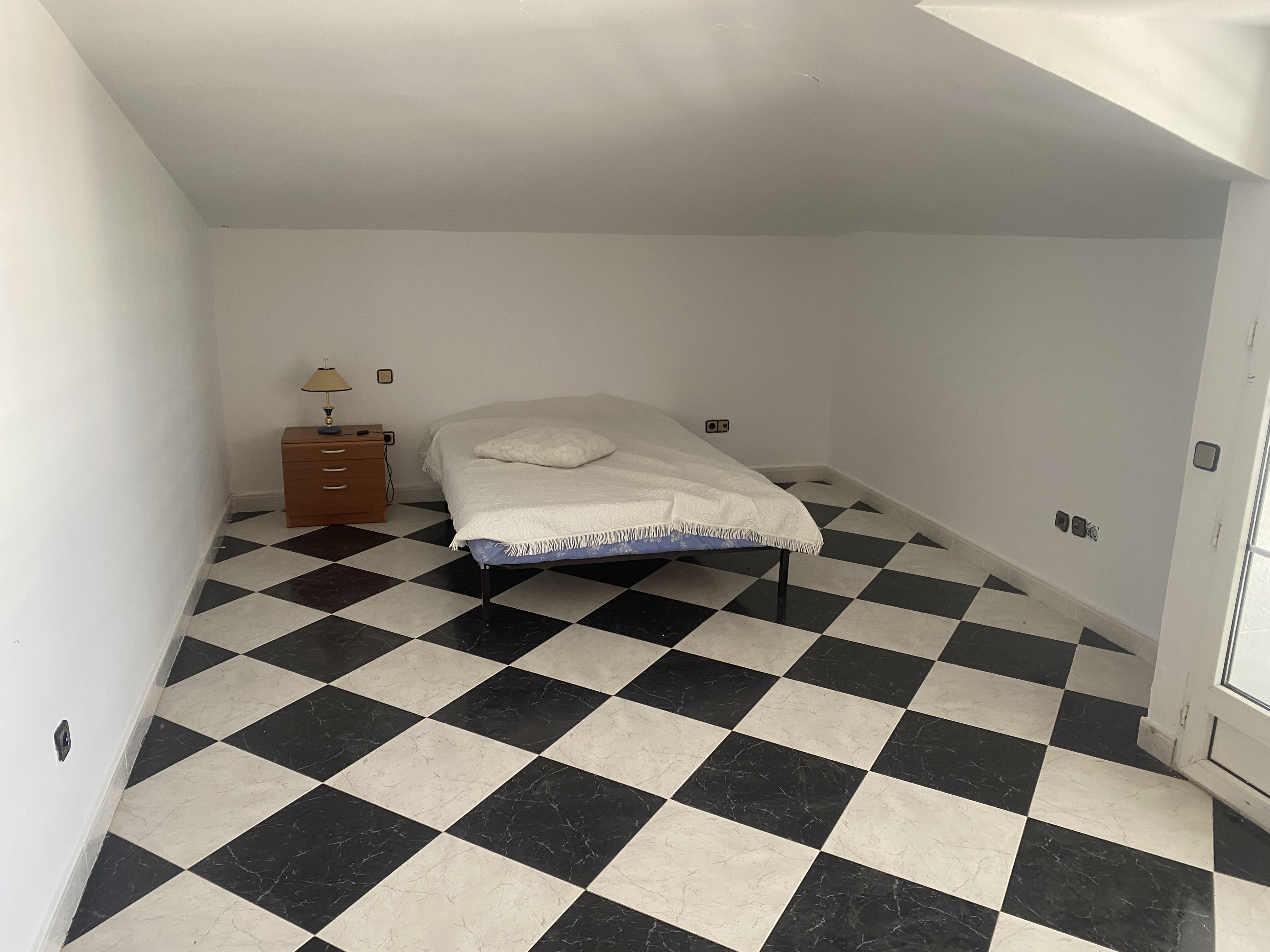 Habitaciones para PROFESORES - Zona tranquila - Desde 300€