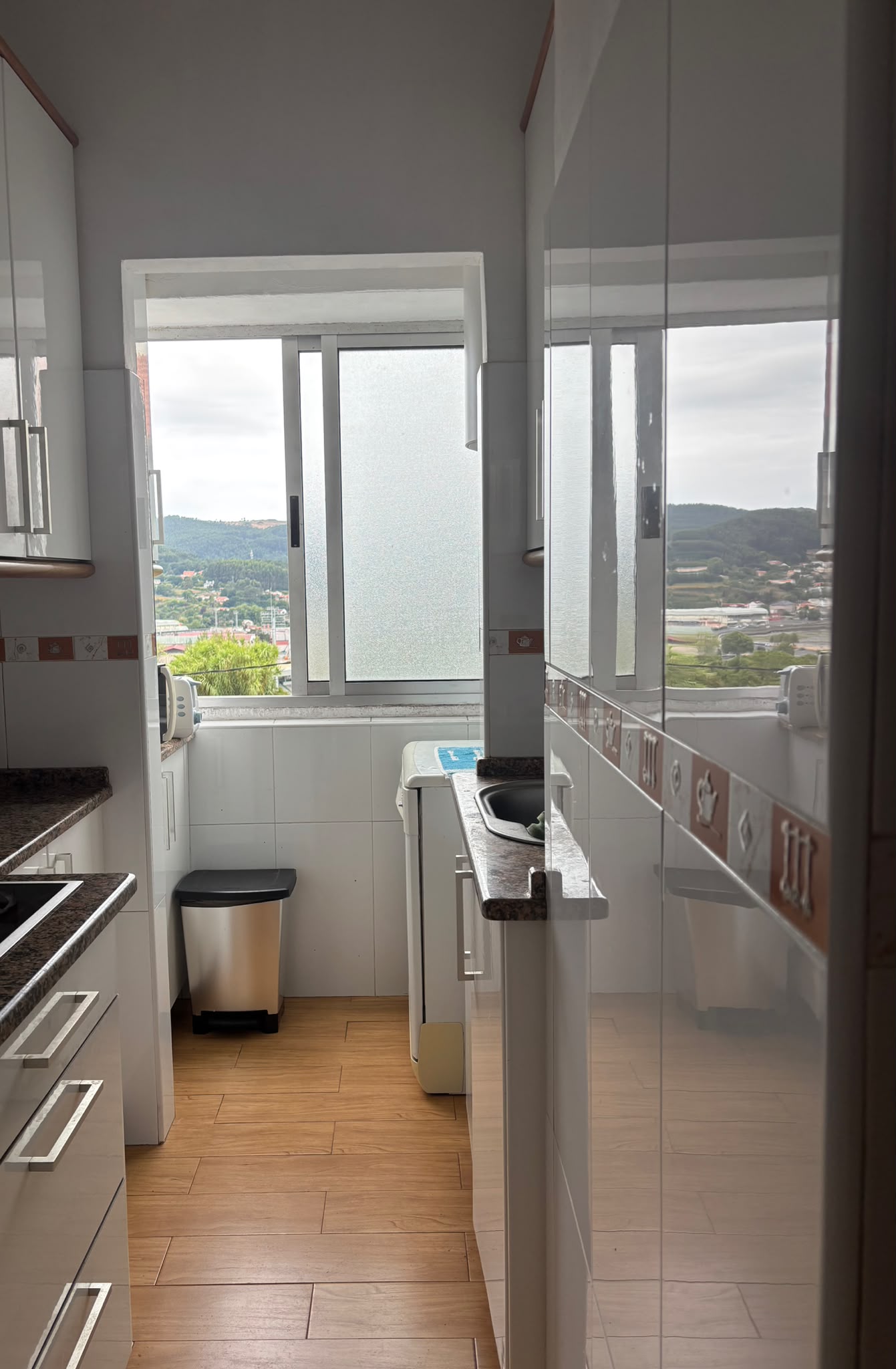 Alquilo piso en Ferrol (barrio de Canido). — imagen 1 de 8