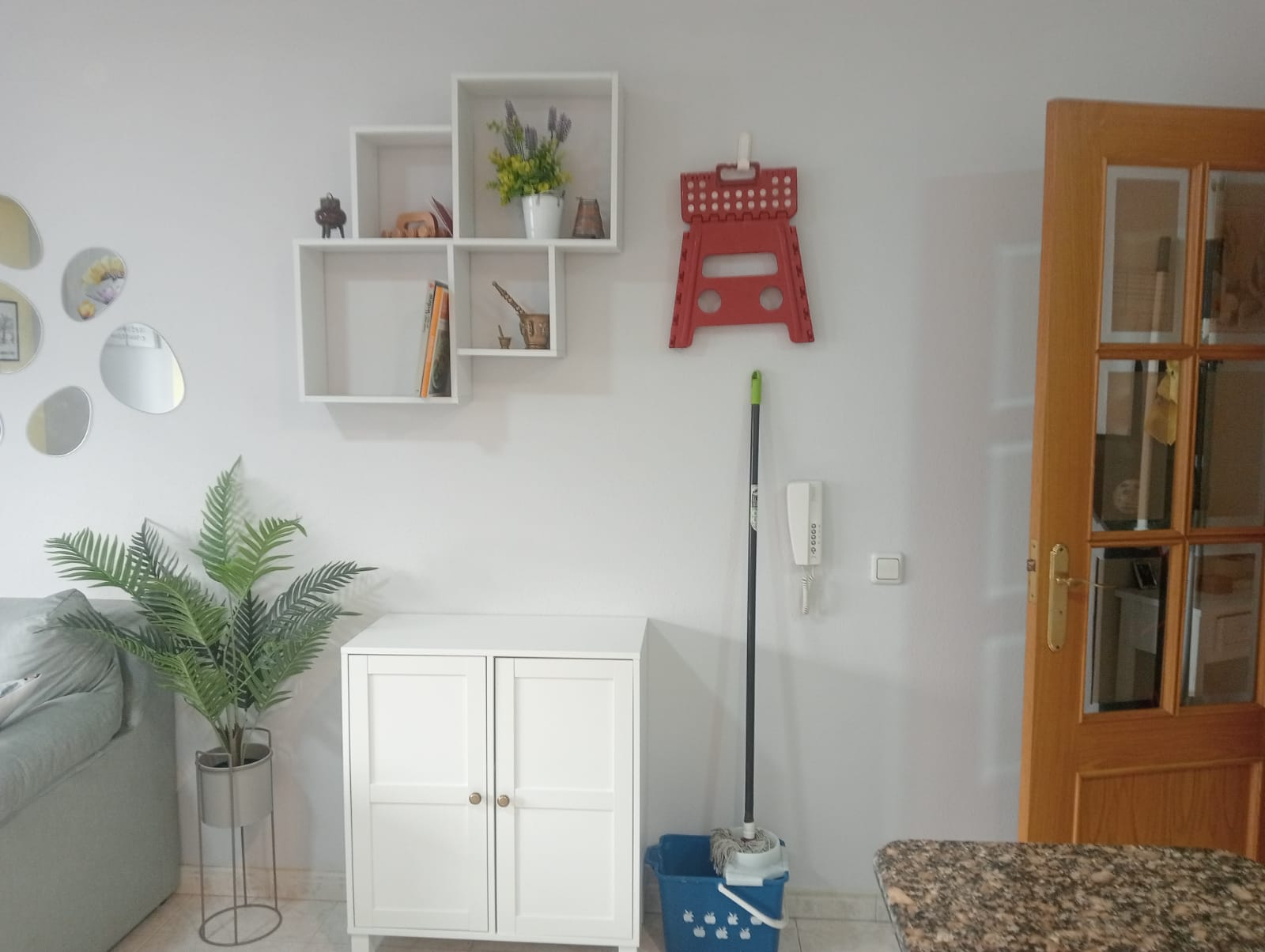 Alquilo piso mes foz — imagen 1 de 18