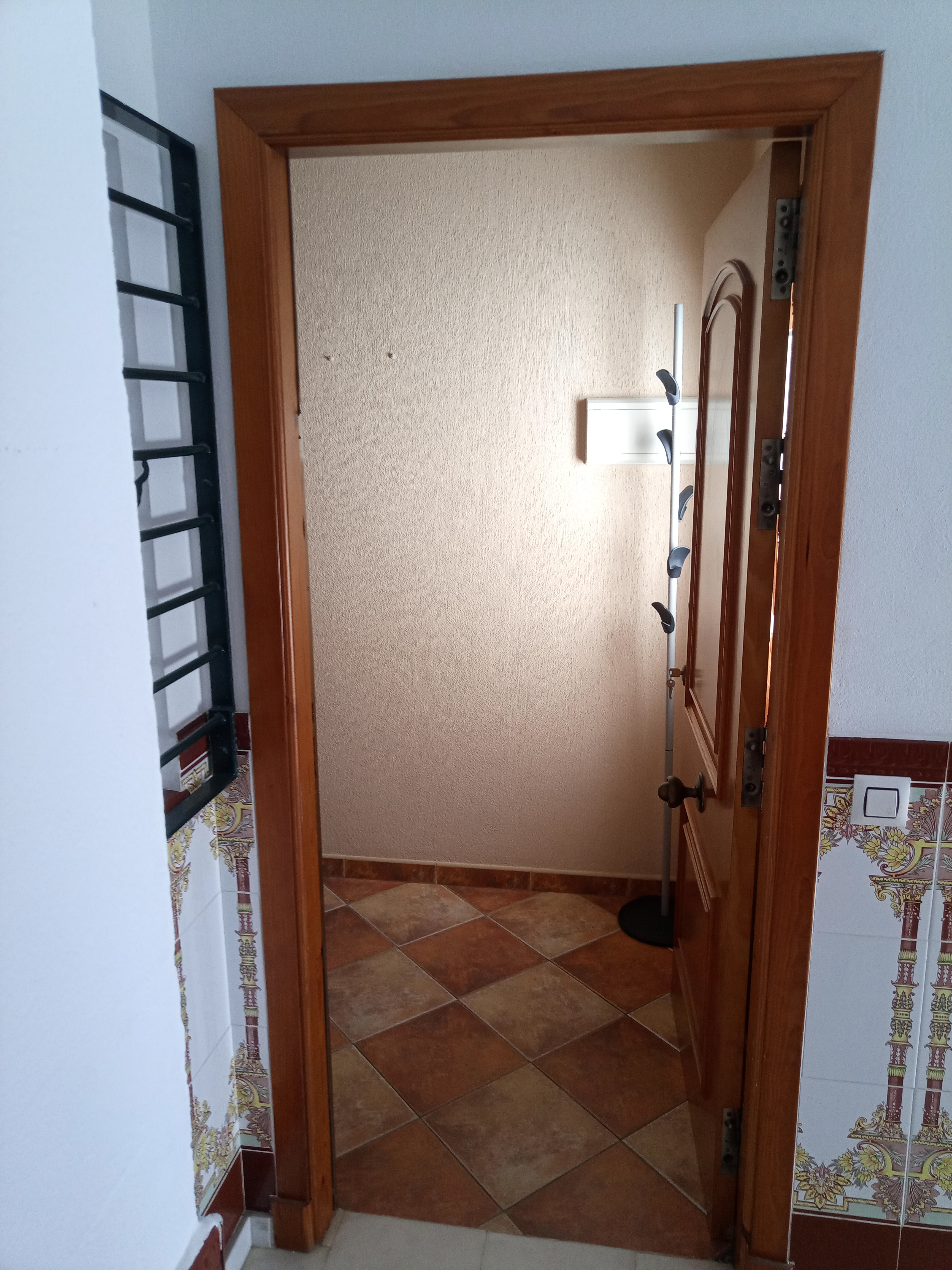 casa muy amplia — imagen 1 de 20