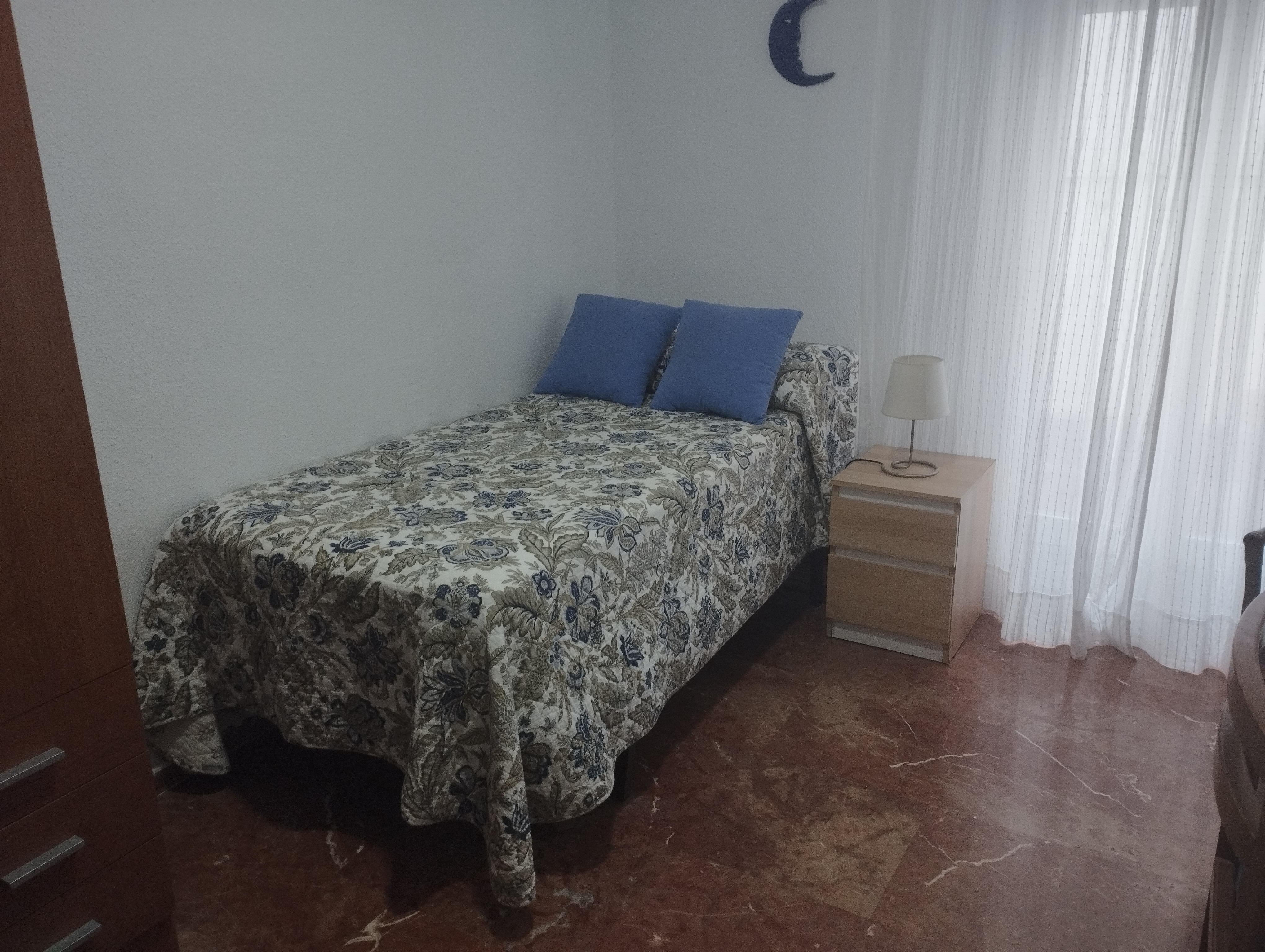 Hogar para docentes — imagen 1 de 12