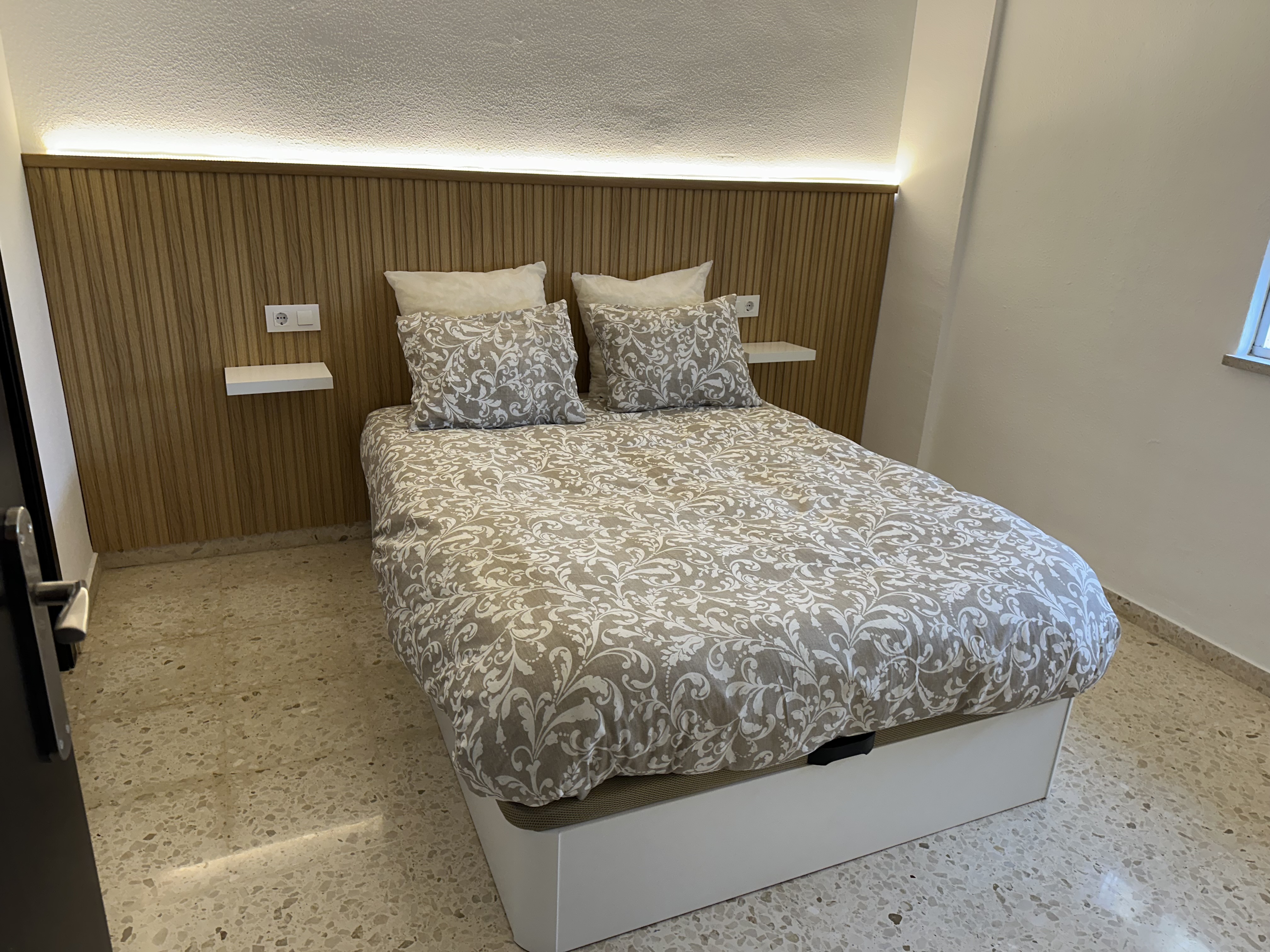 Piso Alquiler periodo escolar. — imagen 1 de 4