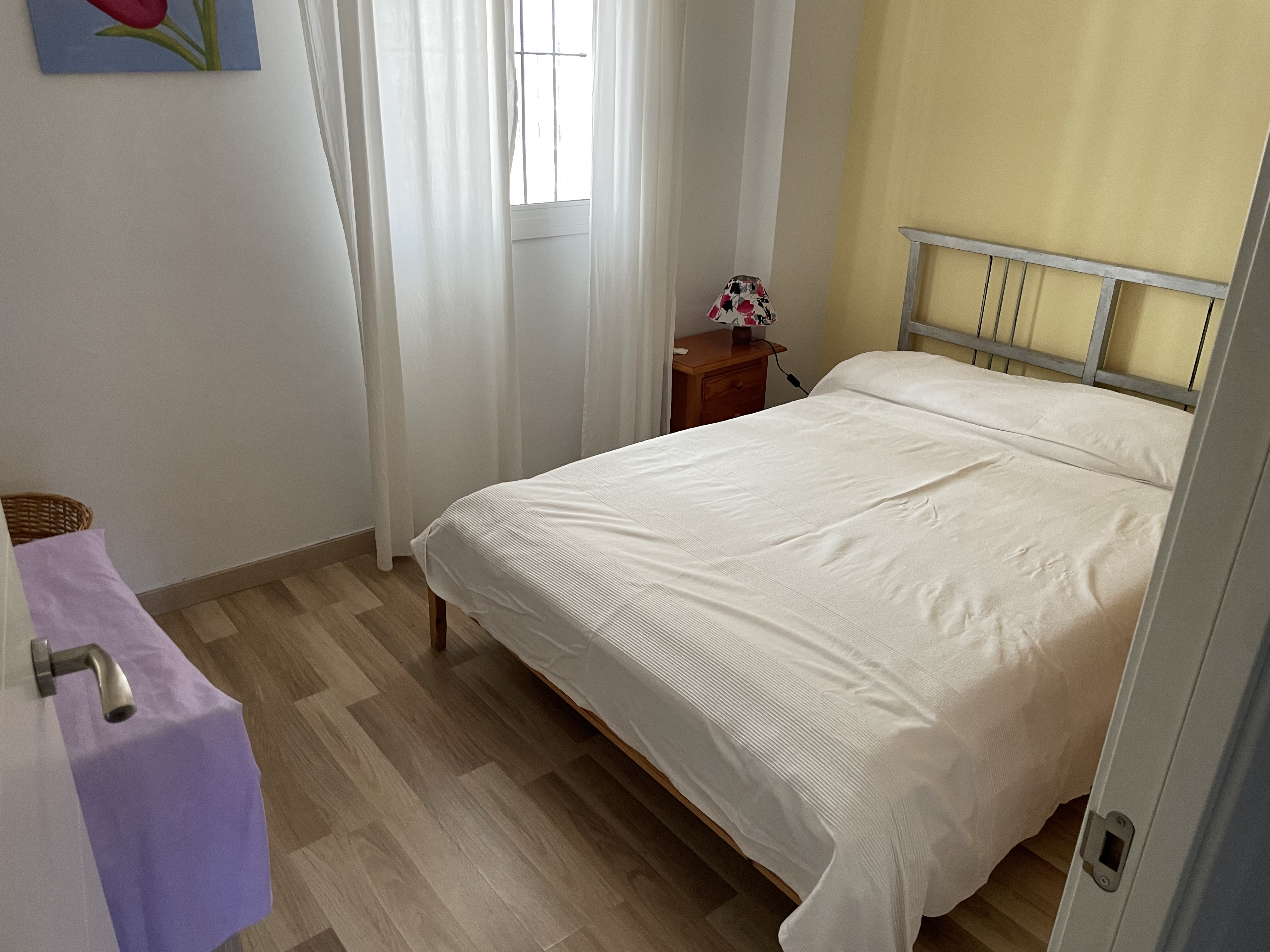 Alquiler habitación por 3 meses en zona Macarena — imagen 1 de 5