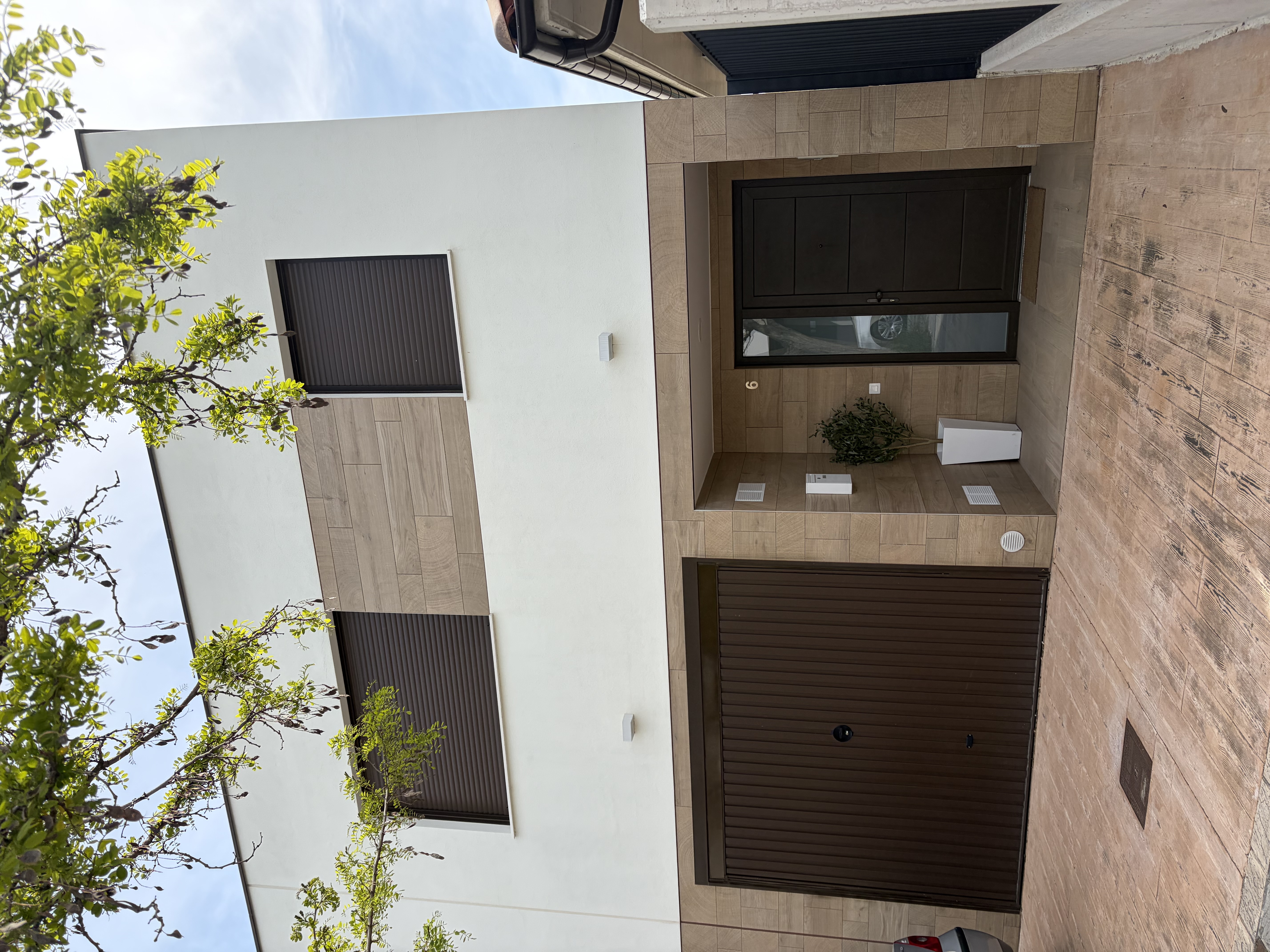Casa moderna amueblada para profesores en Tafalla – 3 habitaciones, garaje y terraza — imagen 1 de 10