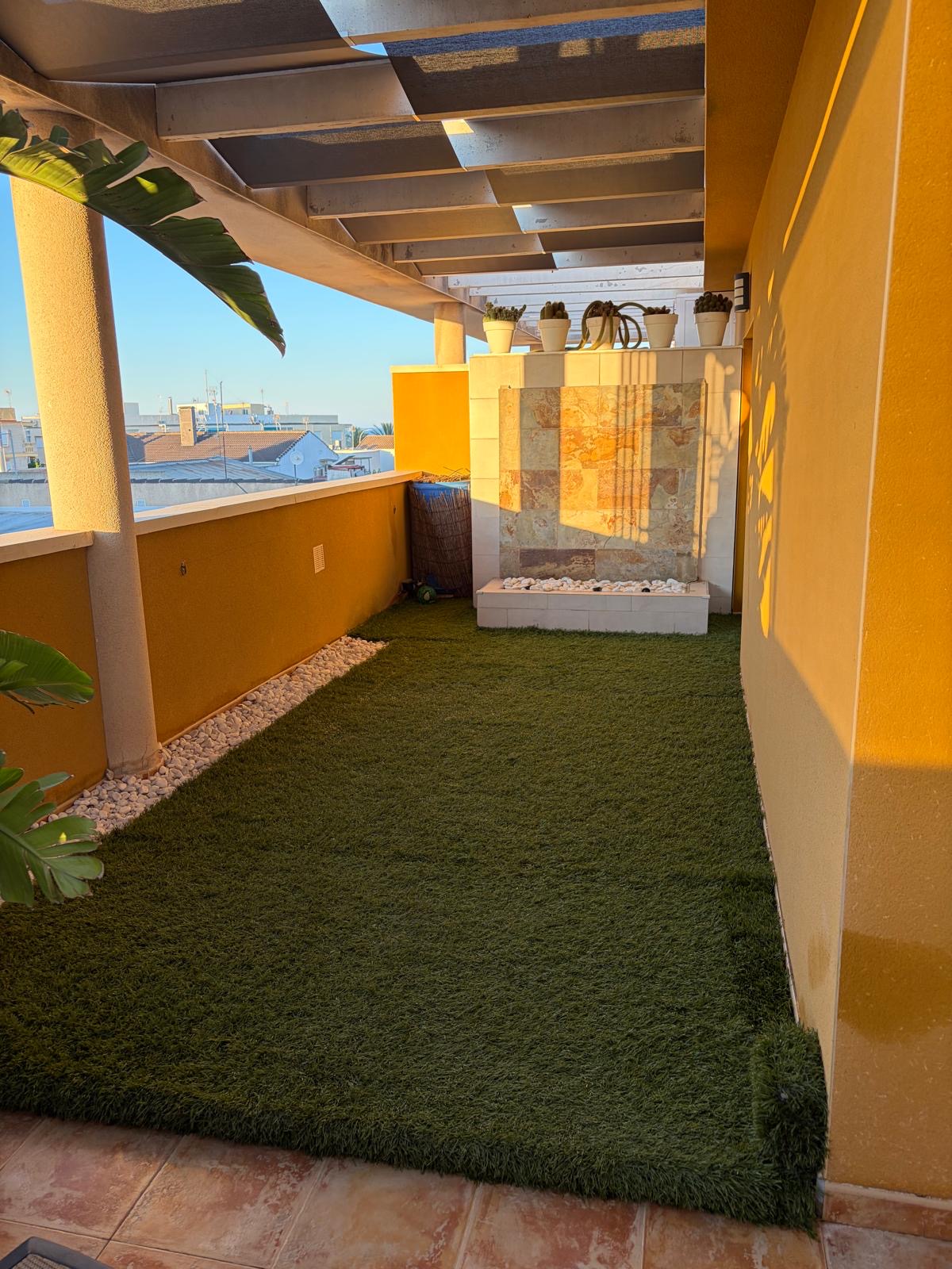 ÁTICO EN TORRE DE LA HORADADA – ALQUILER PARA PROFESORES — imagen 1 de 7
