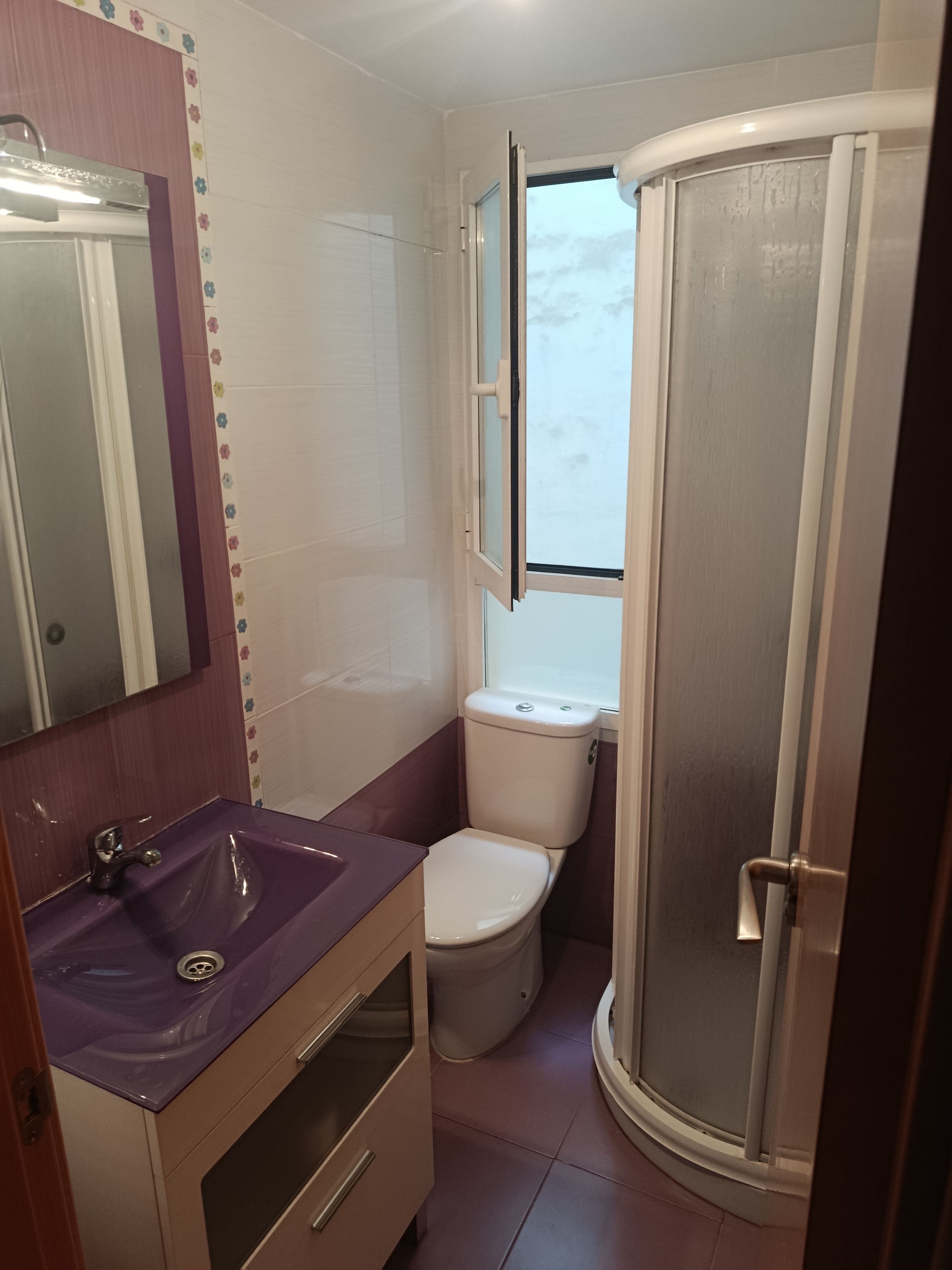 PISO DE 4 HABITACIONES IDEAL PARA PROFESORES , CURSO ESCOLAR COMPLETO 2026/2027 — imagen 1 de 12