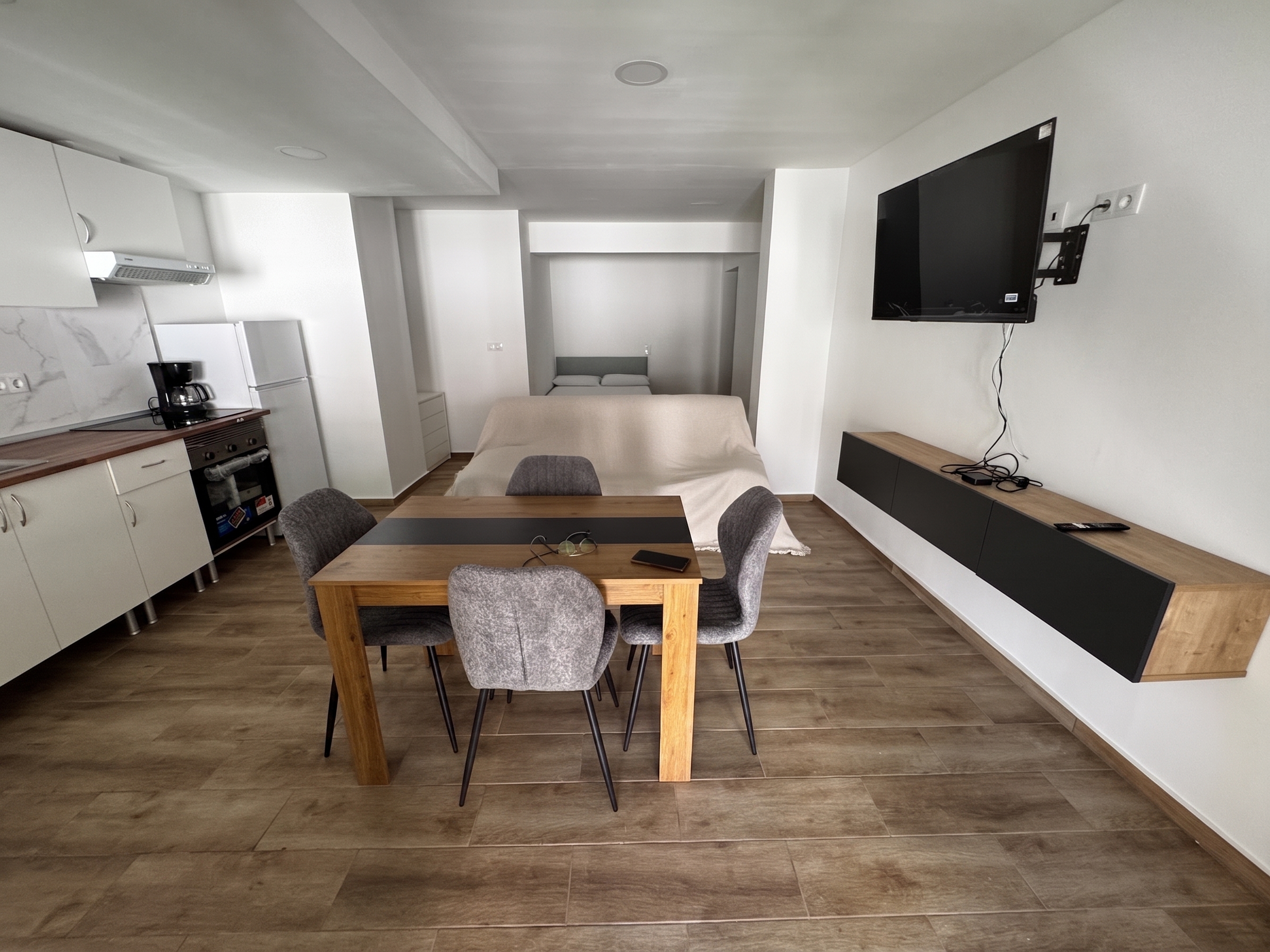 Alquiler de estudio en Orihuela — imagen 1 de 11
