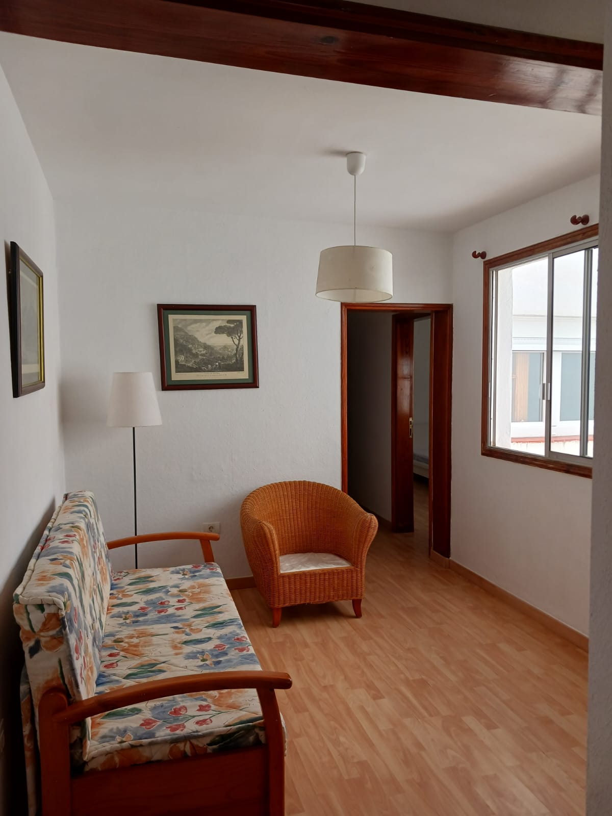 Vivienda recién reformada en San Benito — imagen 1 de 8