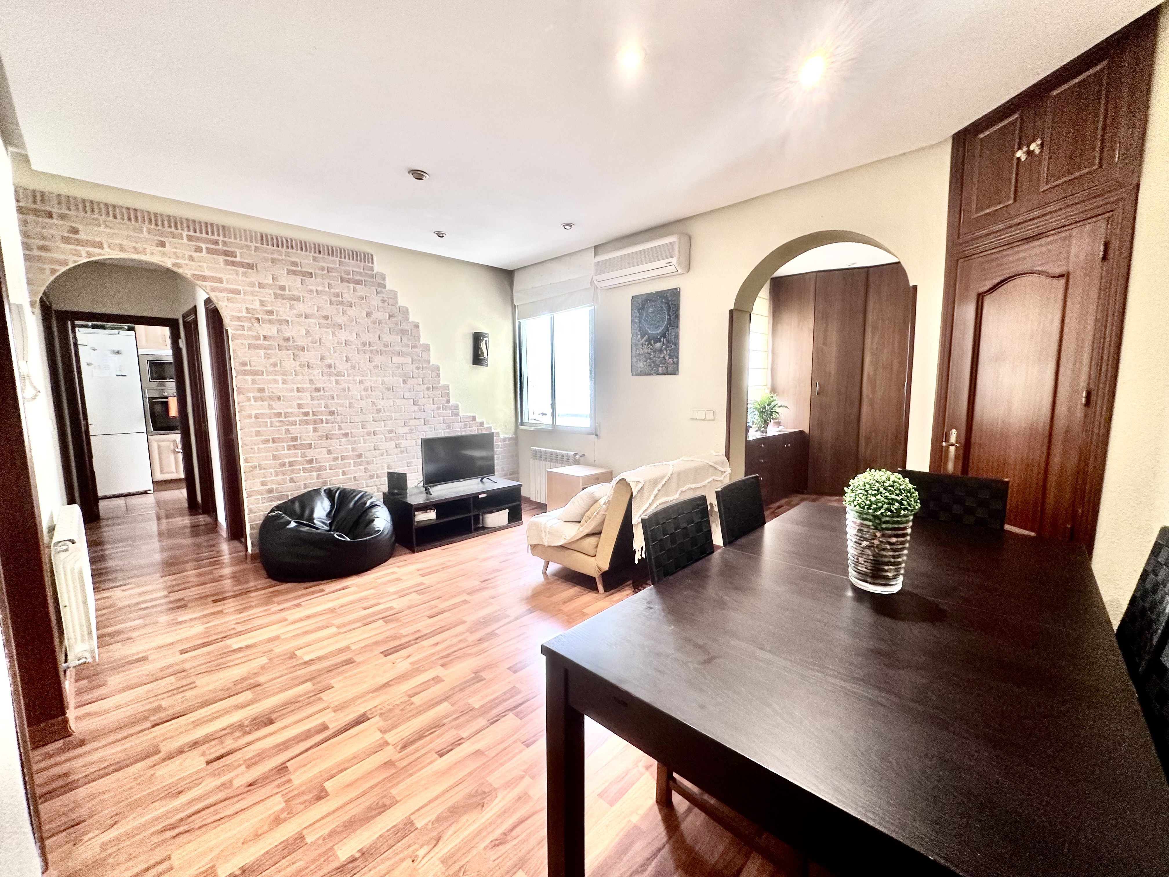 Habitación Madrid calle Nieremberg — imagen 1 de 12