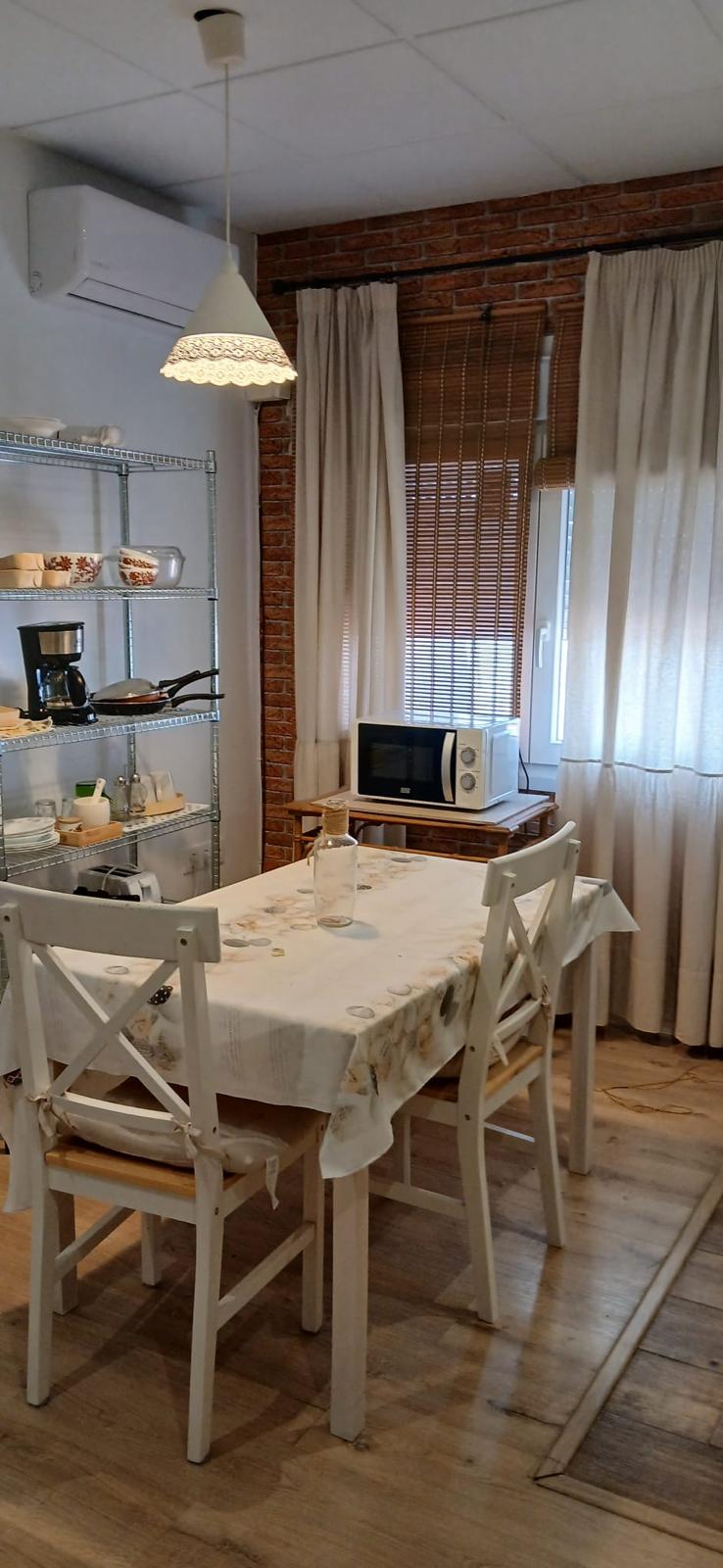 Apartamento en el centro de Mérida con terraza y luminoso. — imagen 1 de 6
