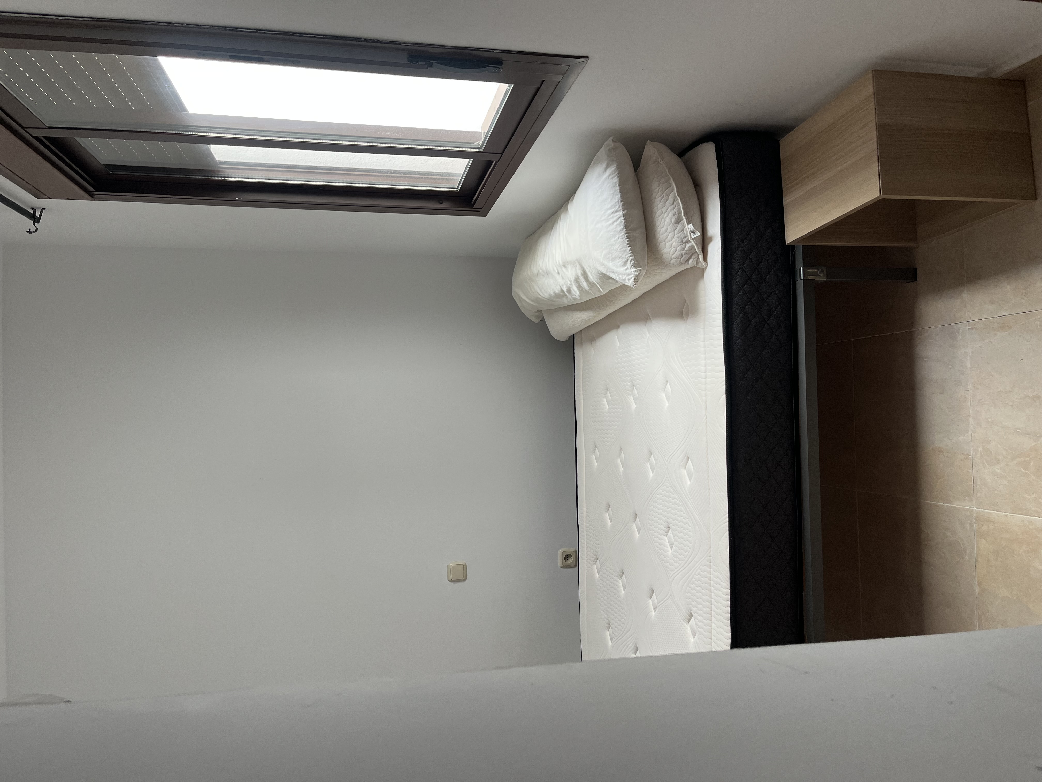 Habitaciones en alquiler para profesores y personal sanitario — imagen 1 de 1